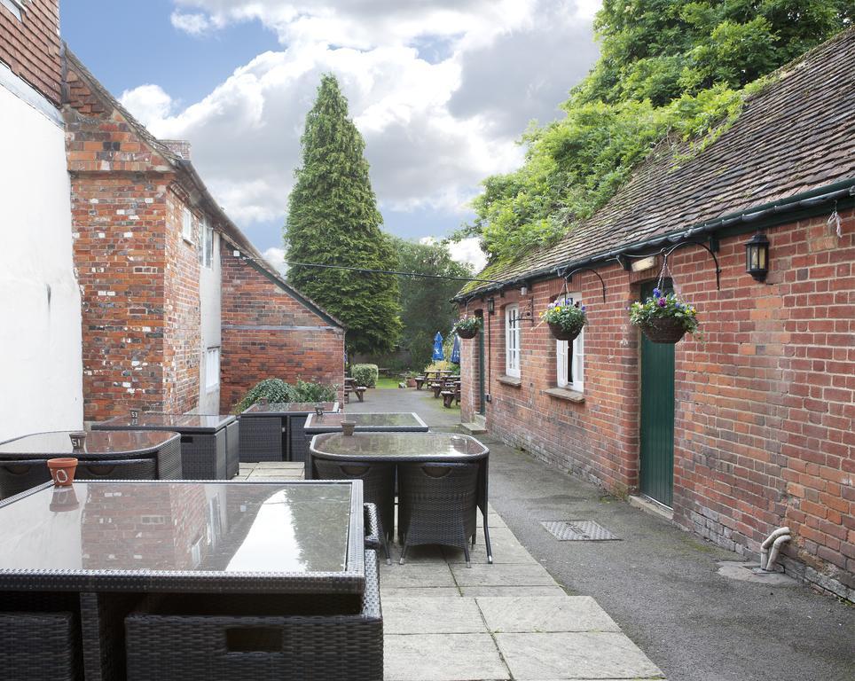 The Green Dragon Marlborough Exterior foto